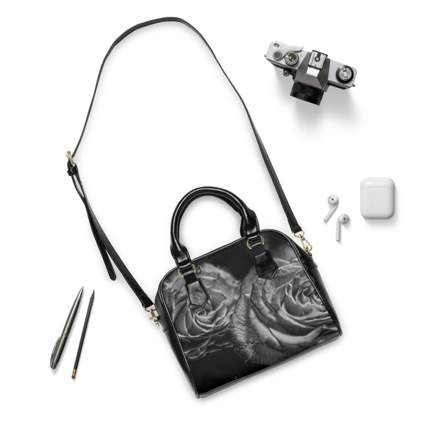 Black and White Tea Roses Shoulder Handbag