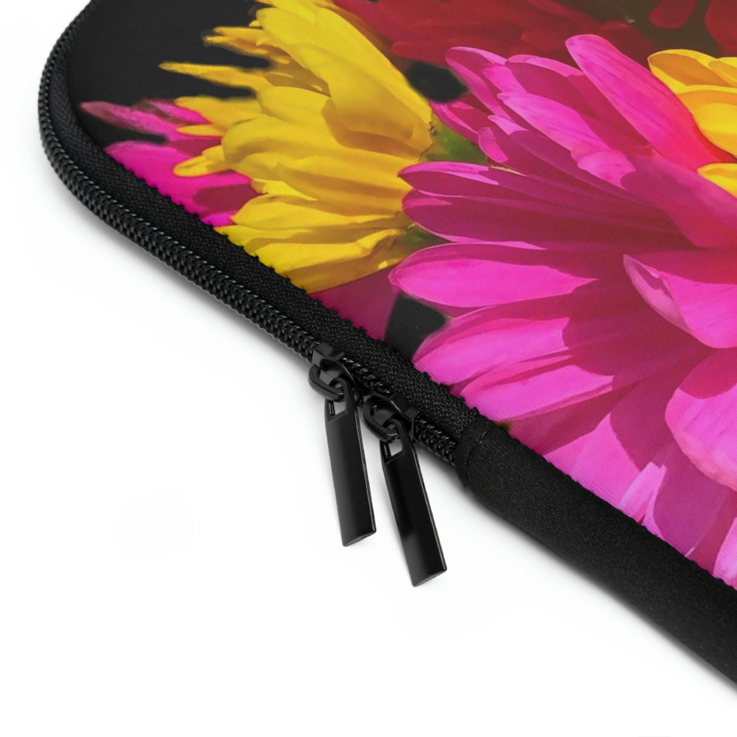 Bright Daisy Bouquet Laptop Sleeve