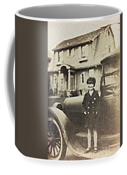 Little 1920s Girl With Car - Mug