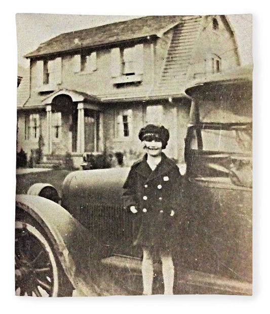 Little 1920s Girl With Car - Blanket