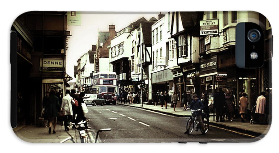 London Street With Bicycles - Phone Case