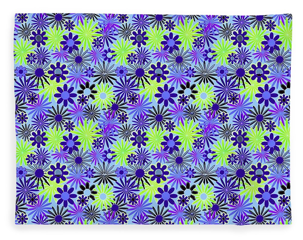 Purple and Green Daisies Variation 4 - Blanket