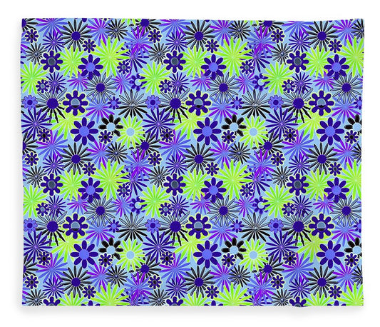 Purple and Green Daisies Variation 4 - Blanket