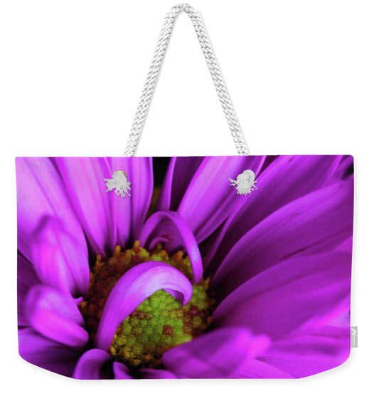Purple Daisy Curlin - Weekender Tote Bag