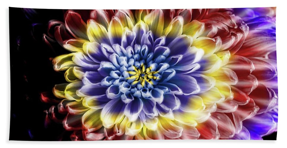 Rainbow Chrysanthemum - Bath Towel