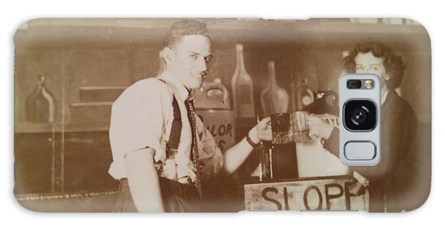 Ray and Shirl At A Bar - Phone Case