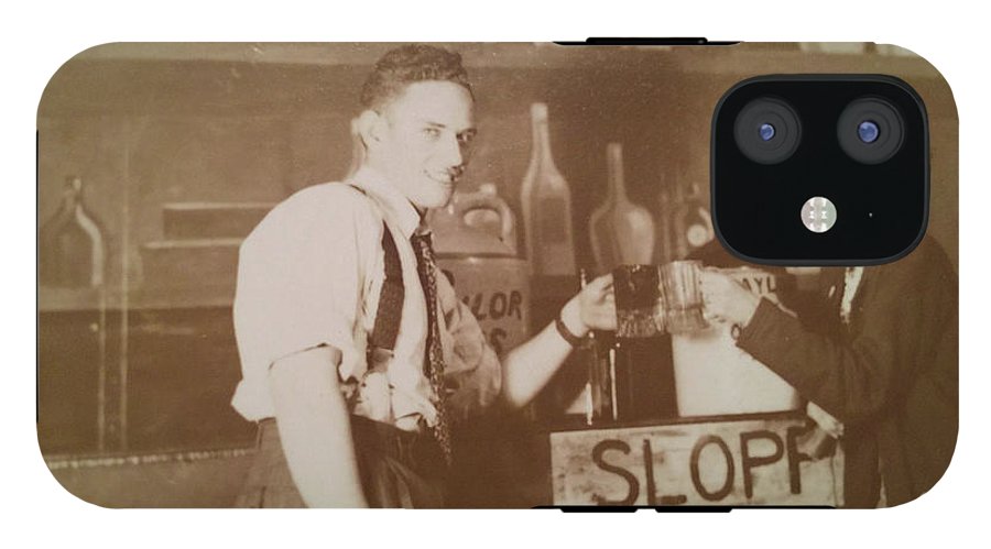 Ray and Shirl At A Bar - Phone Case