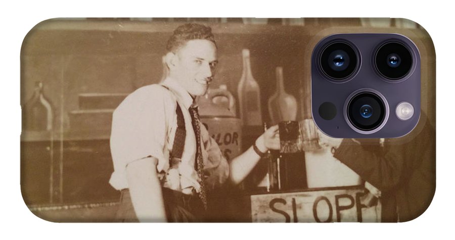 Ray and Shirl At A Bar - Phone Case