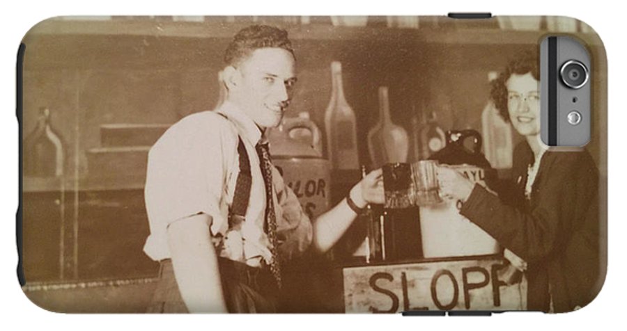 Ray and Shirl At A Bar - Phone Case